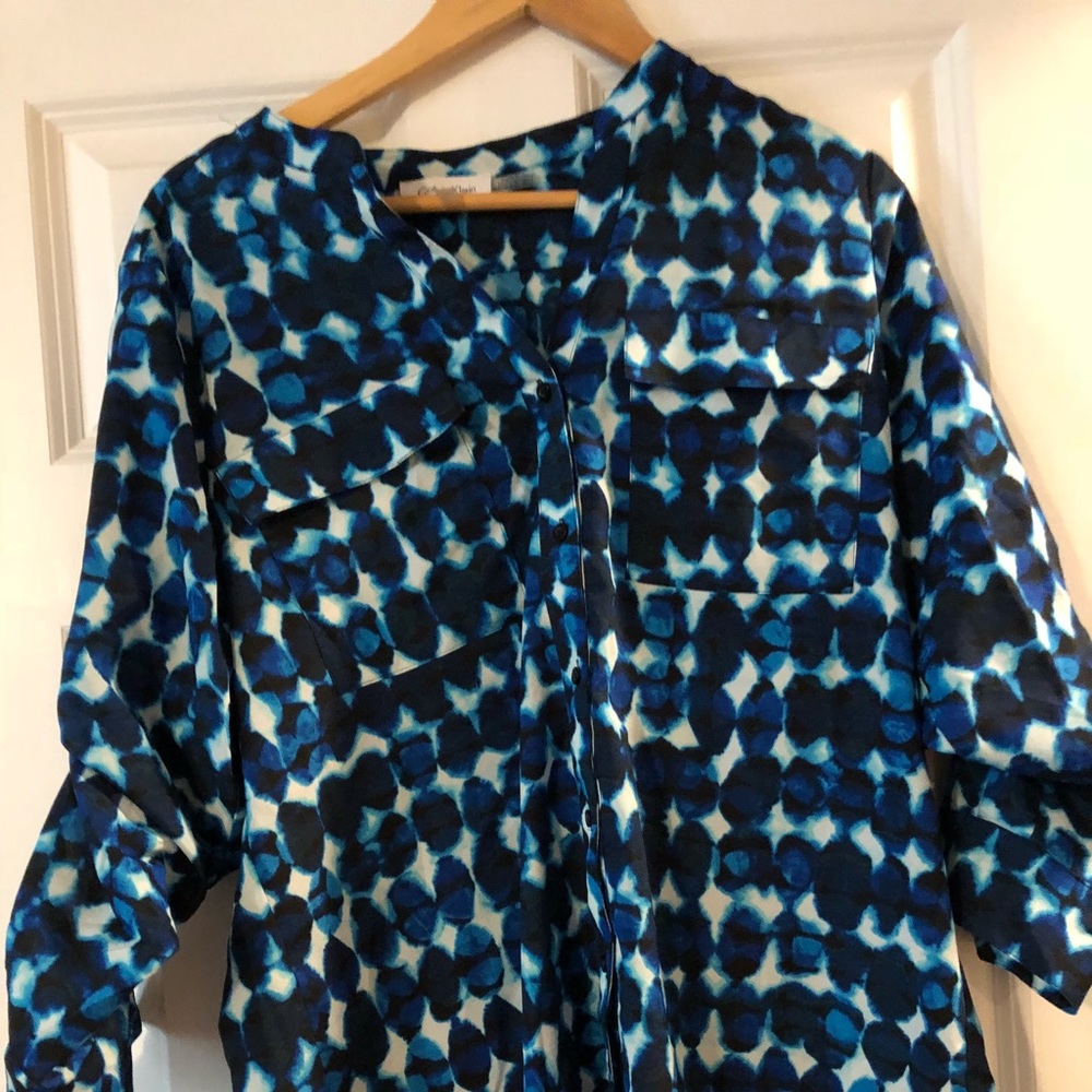 Calvin Klein blouse size M